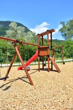 Igrišče - arhiv izvajalca (2)